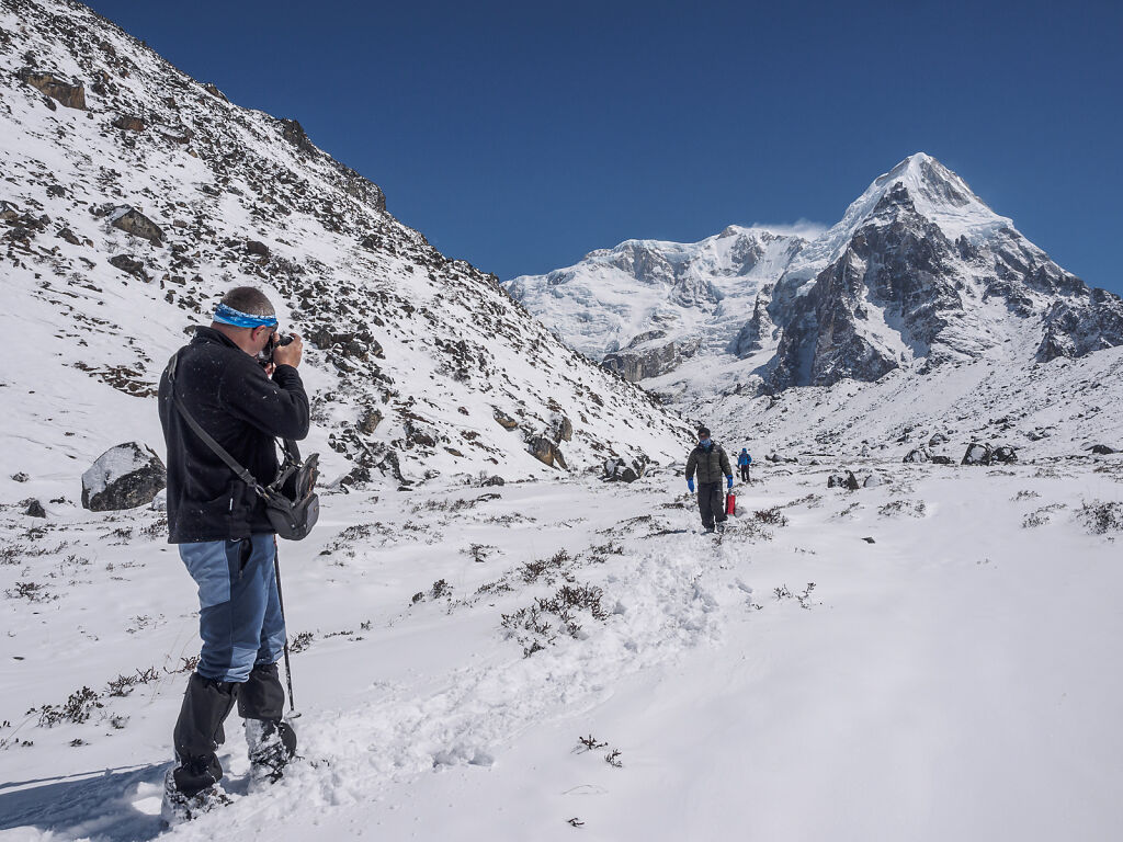 Kanchenjunga South - To Oktang and Back