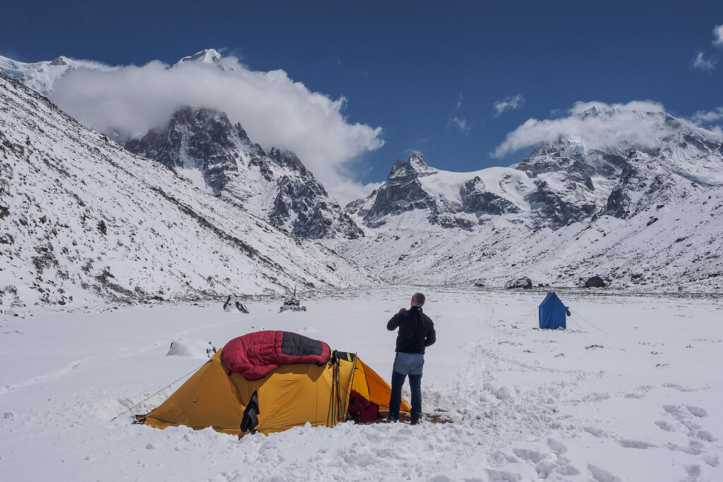 Kanchenjunga South - To Oktang and Back