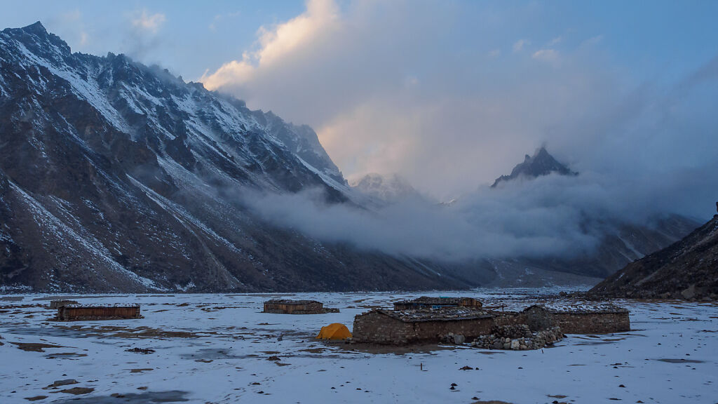 Kanchenjunga North - Lhonak